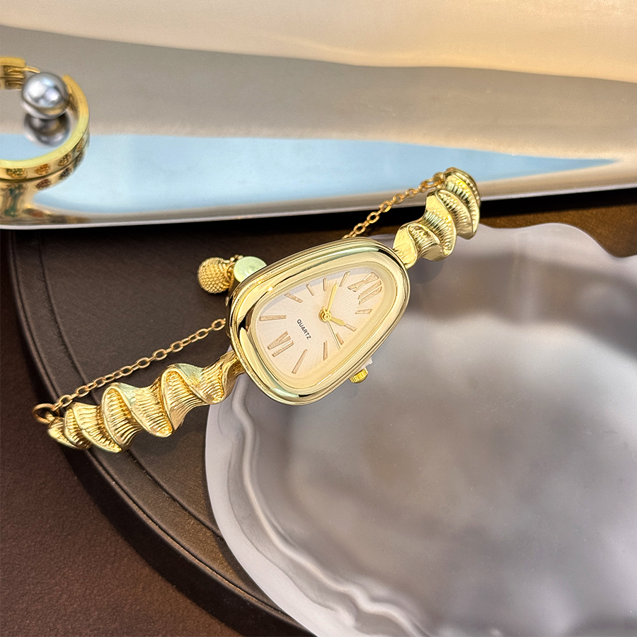 Elegant slangvormig dames quar - Luxury Watch Collection recensie en prijs