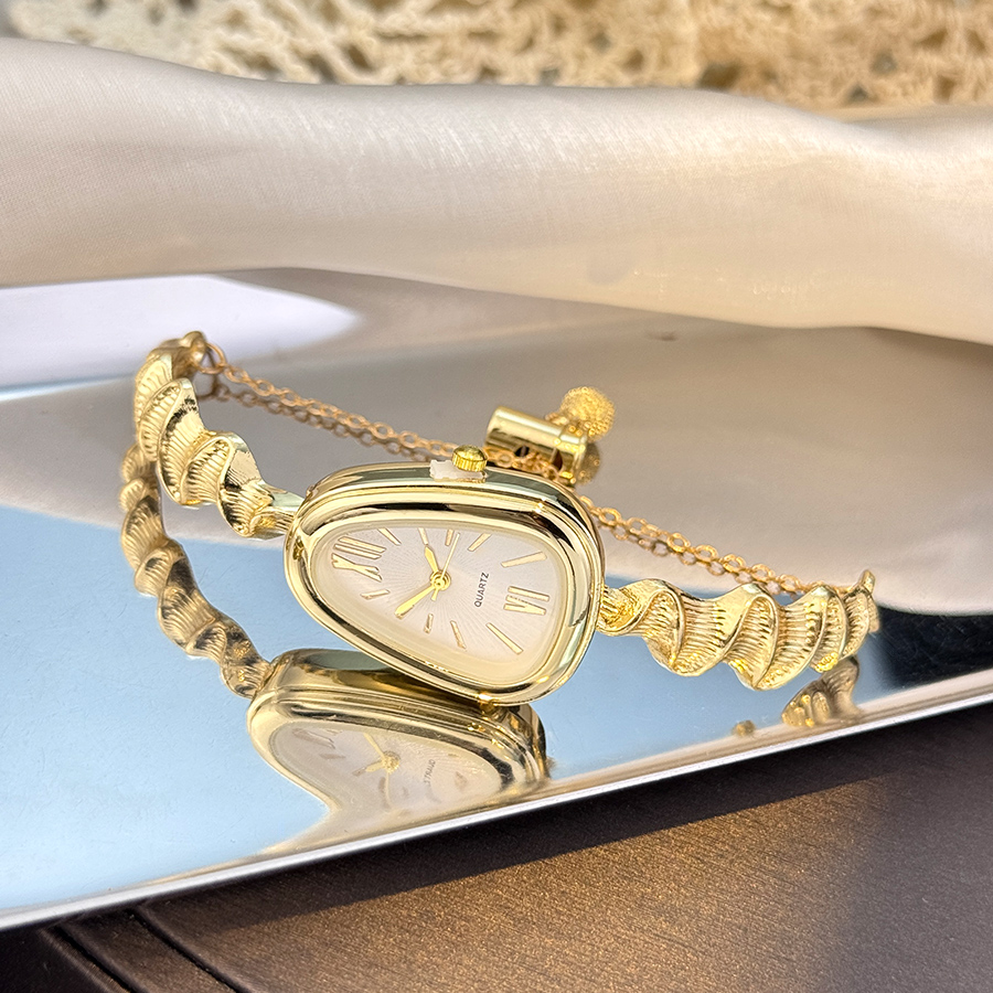 Elegant slangvormig dames quar - Luxury Watch Collection recensie en prijs